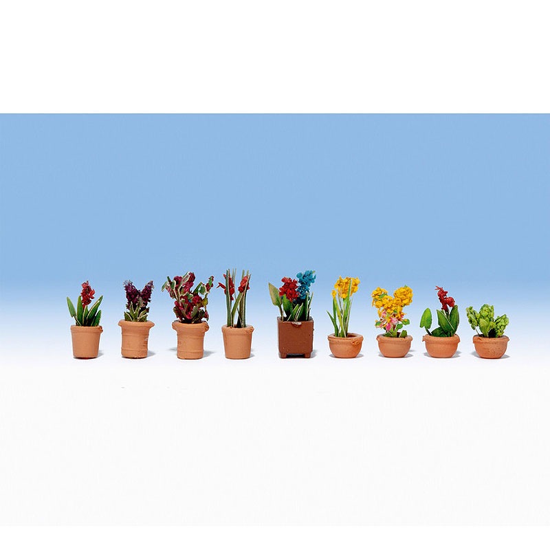 鉢植えの観葉植物 ：ノッホ 塗装済完成品 N(1/160) 14080 | 植物,草花