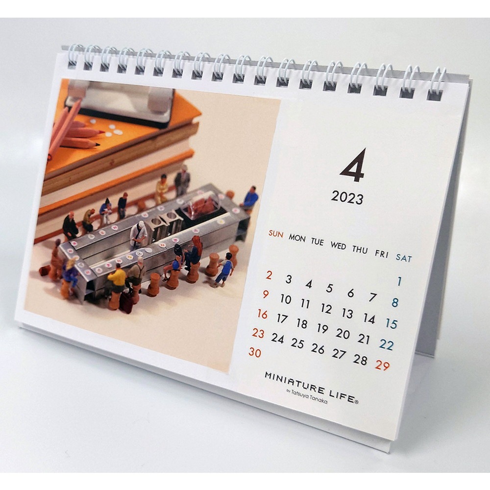 奫MINIATURE LIFE CALENDAR 2023.4-2024.3ߥ˥奢饤ա4900459553408
