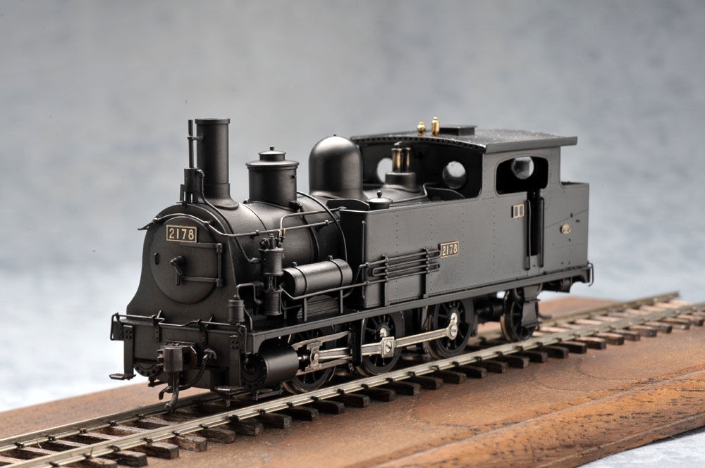 B6形（2120形）蒸気機関車 ：岡倉禎志 塗装済完成品 1/80 13mm | 完成