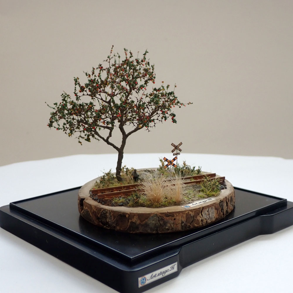 Nゲージ 「秋晴れの踏切風景」 ジオラマ 完成品 模型 ジオコレ いつか見た風景 秋の踏切 ：Art Stage K 塗装済完成品 1/87サイズ