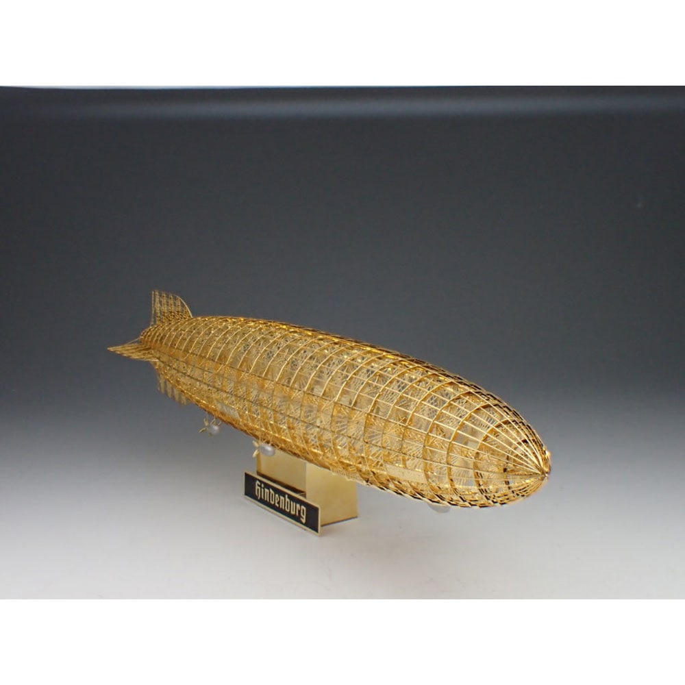 エアロベース⭐︎ヒンデンブルク 1/1000 ヒンデンブルクLZ129号（全長：25cm） ゴールド仕様 金属