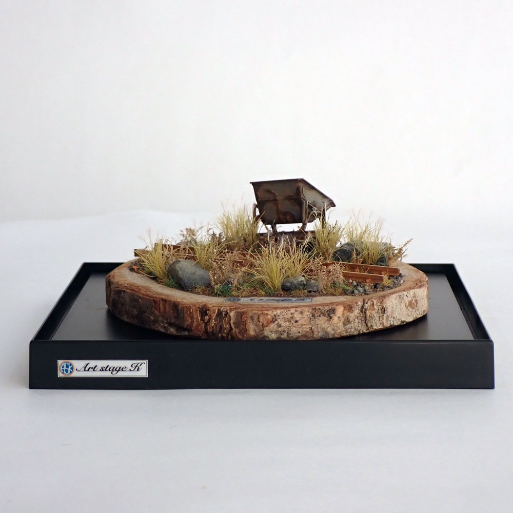 ジオラマ作家の一点物 ☆「林道に放置されたミゼット」☆ Art Stage K