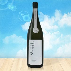 ���� True WHITE ͺĮ��1.8L��