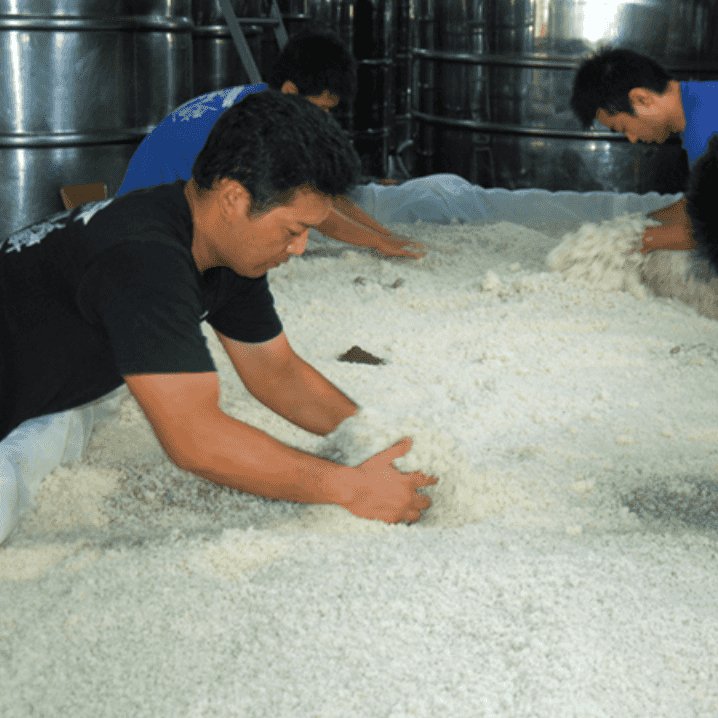 【2003年蒸留】泡盛髙嶺600ml 琉球泡盛 || 泡盛データベース | 【沖縄県酒造組合公式】