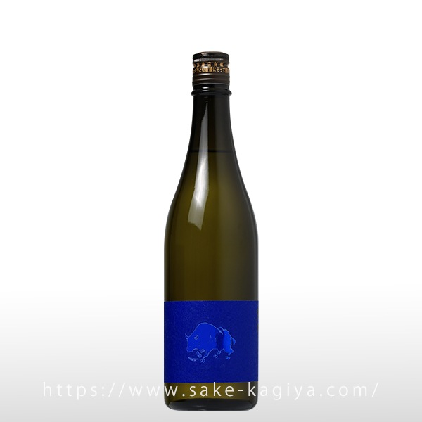 黒牛 純米吟醸 瑠璃 720ml