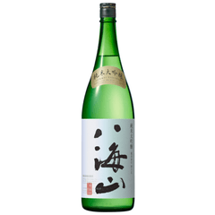 八海山　純米大吟醸　1800ml (地酒)