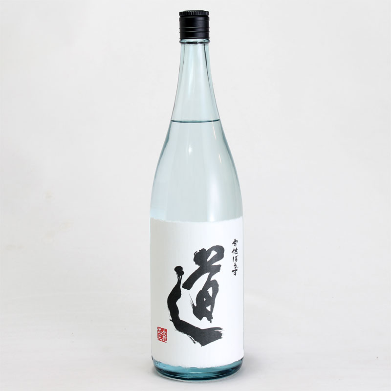 常徳屋　宇佐ぼうず　道　27°　1800ml