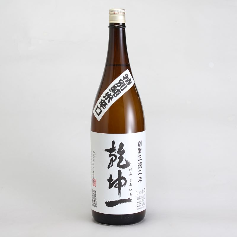 乾坤一　特別純米辛口　1800ml