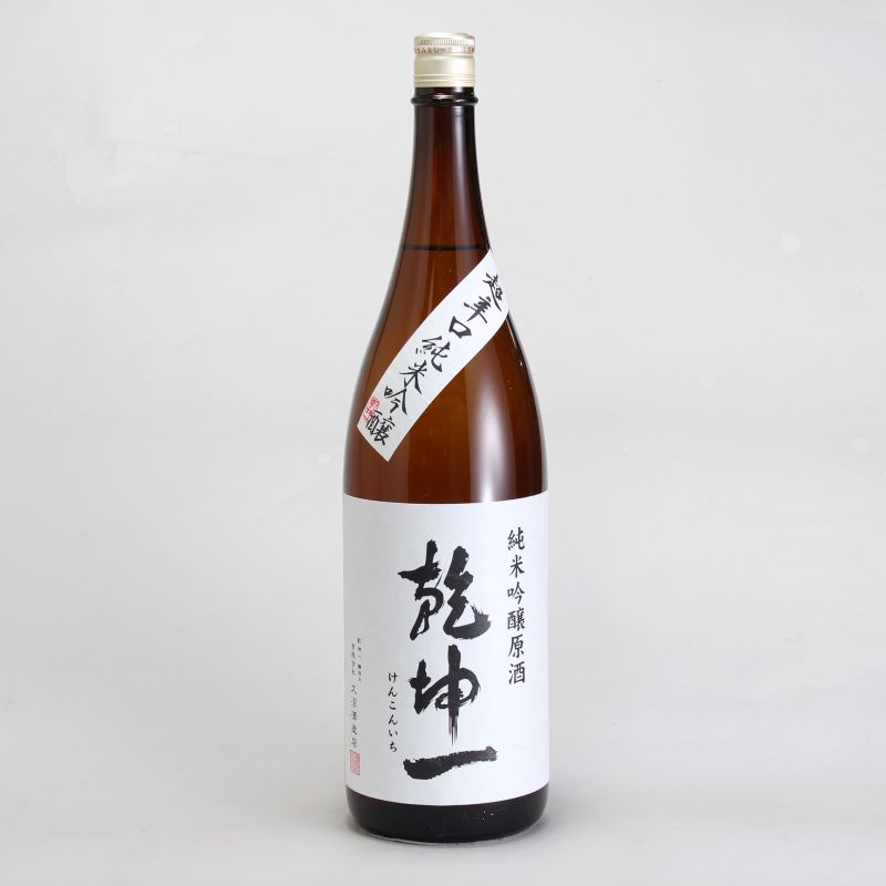 乾坤一　純米吟醸原酒　超辛口　1800ml