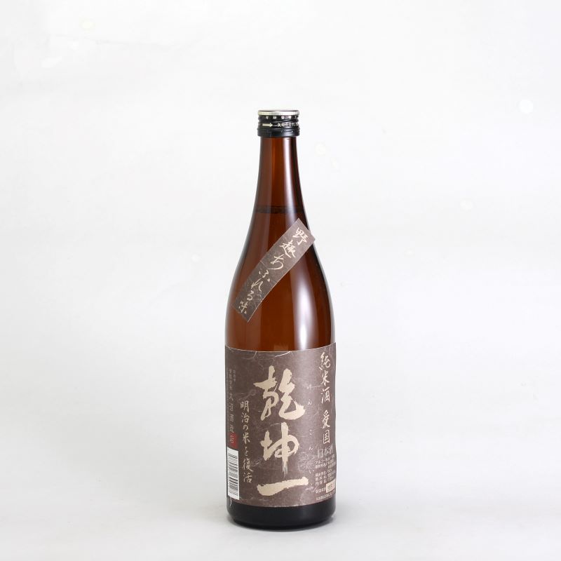 乾坤一　純米酒　愛国　720ml