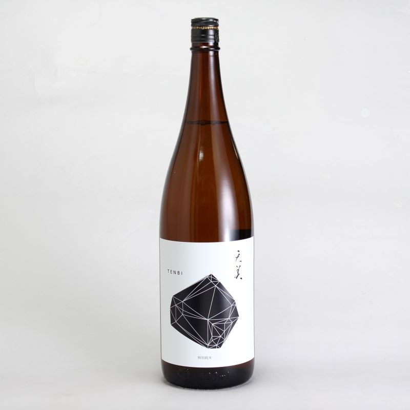 天美　特別純米酒　黒天　1800ml