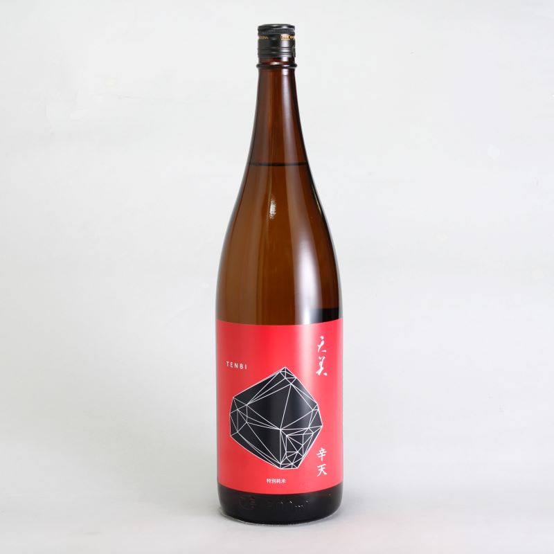 獺祭 純米大吟醸 磨き39 DXカートン入 1800ml｜地酒（日本酒）通販