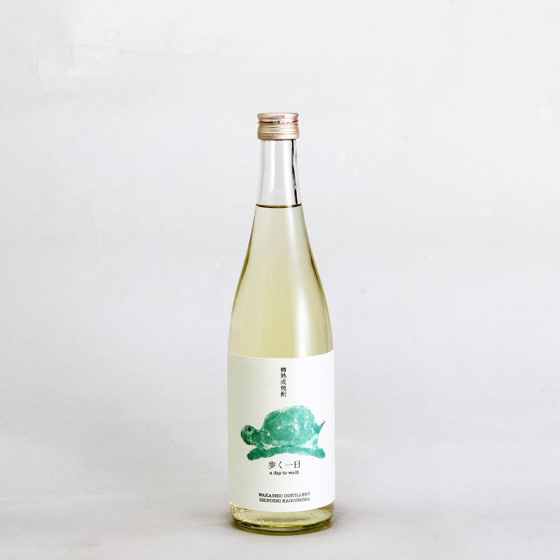 歩く一日　33°　720ml