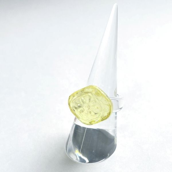 サクマドロップス　リング（クリアイエロー）