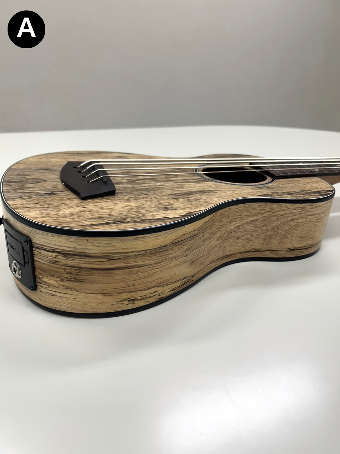 【実物写真有り】KALA ウクレレ ベース SPALTED MANGO U-BASS UBASS-SP-MNG-FS ギグバッグ付属【カラ エレキ スポルテッド マンゴー ウクレレ ユーベース】