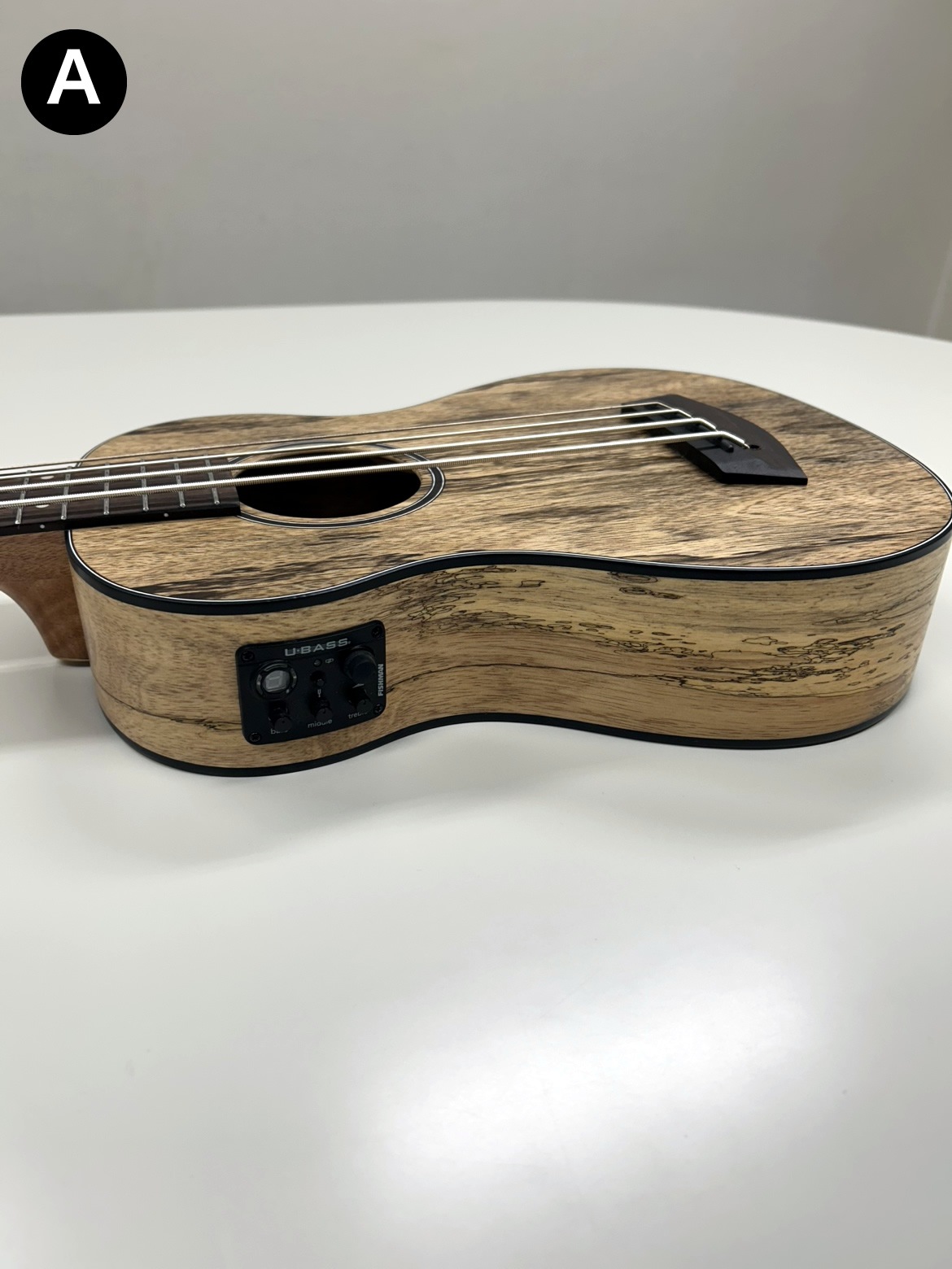 【実物写真有り】KALA ウクレレ ベース SPALTED MANGO U-BASS UBASS-SP-MNG-FS ギグバッグ付属【カラ エレキ スポルテッド マンゴー ウクレレ ユーベース】