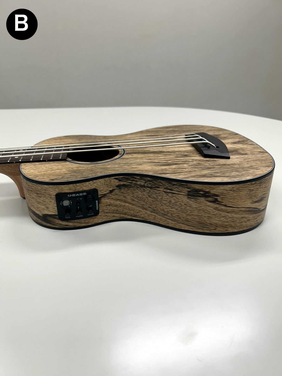 【実物写真有り】KALA ウクレレ ベース SPALTED MANGO U-BASS UBASS-SP-MNG-FS ギグバッグ付属【カラ エレキ スポルテッド マンゴー ウクレレ ユーベース】