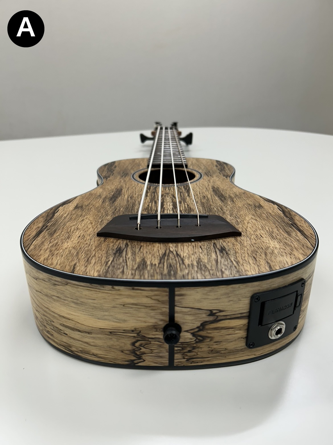 【実物写真有り】KALA ウクレレ ベース SPALTED MANGO U-BASS UBASS-SP-MNG-FS ギグバッグ付属【カラ エレキ スポルテッド マンゴー ウクレレ ユーベース】