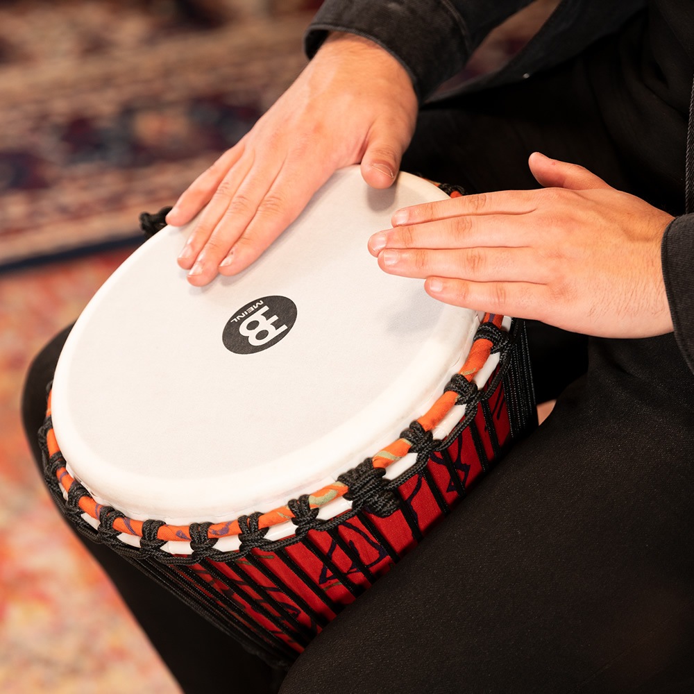 マイネル　ジャンベ　ADJ2-L+BAG (バッグ付き) Amazon | MEINL Percussion マイネル ジャンベ Original African