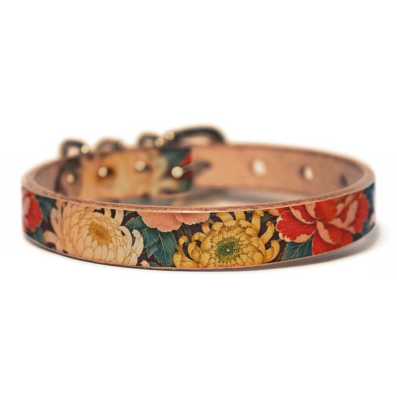 犬用首輪 本革・ヌメ革 真鍮金具 大正浪漫・牡丹と菊の彩り Framer #N00007