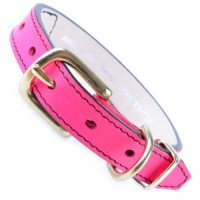 SAKURA DOGWARE ヌメ革　三角スタッズ　真鍮無垢金具　SS首輪(小型犬・超小型犬・猫用　/　首周り18.5-28.5cm)　ネオンピンク　A1120|デザイン本革首輪