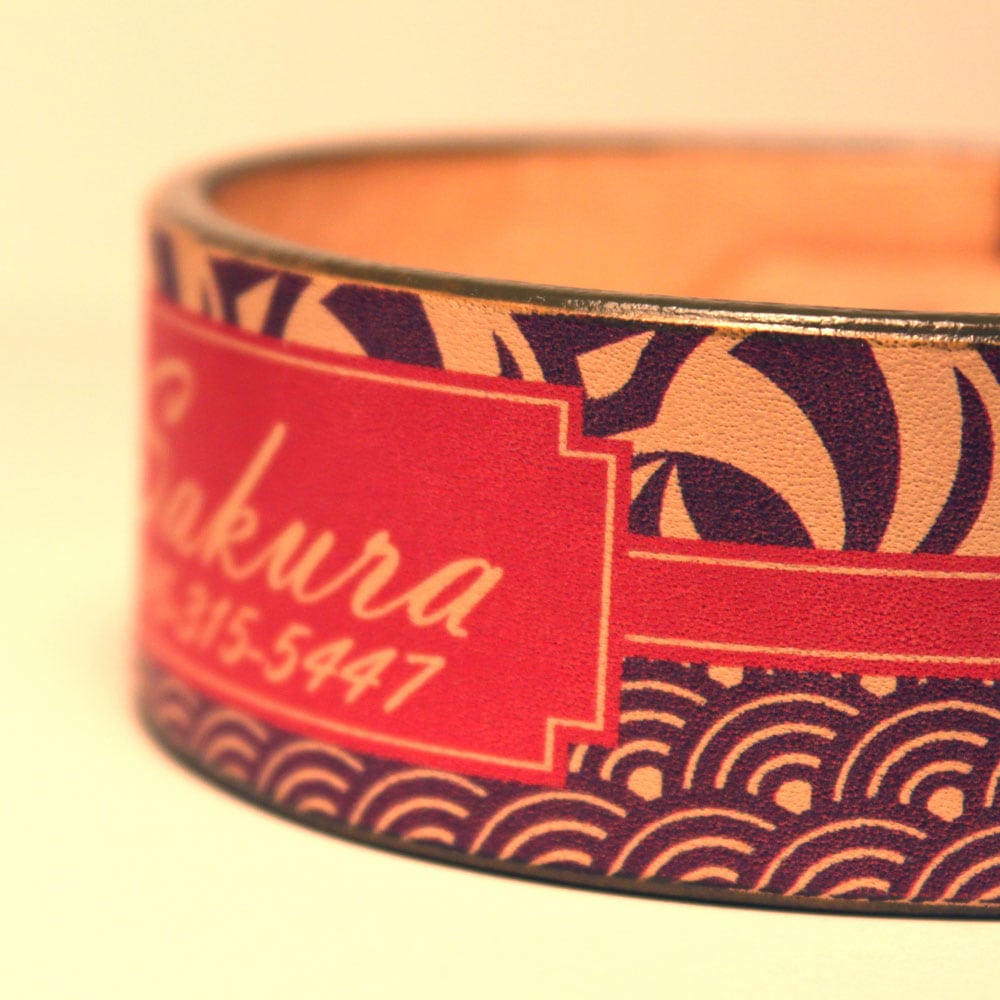 おなまえ首輪　名入れ・電話番号　グラフィックプリント　本革首輪　真鍮無垢金具 サイズSS～L ベルト幅30mm #33001-2