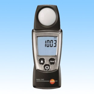 小型照度計 testo540