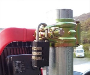 セキュリティロッククランプ　※専用ナンバー鍵セット