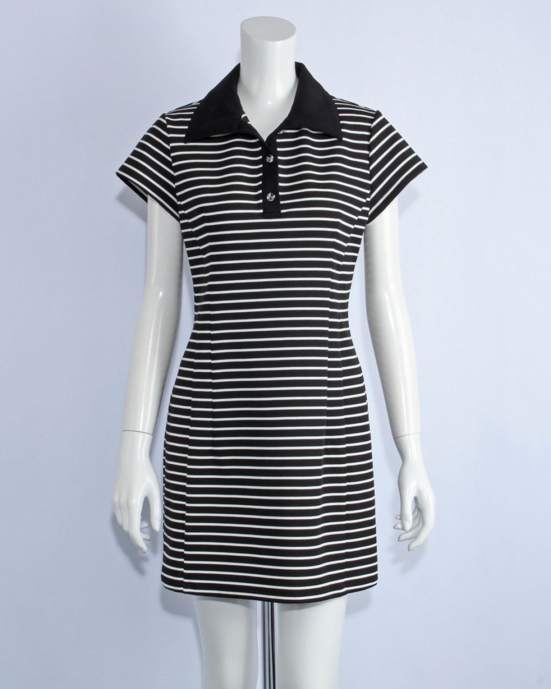 Rene♡2025年ss 新作　ライトブルー　ワンピース♡タグ共布有りセール René - Rene ワンピース サイズ34の通販 by ひで's shop｜ルネ