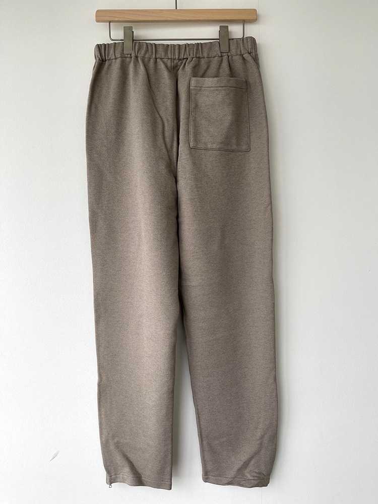 AURALEE SUPER SOFT HEAVY SWEAT PANTS A21AP03GU オーラリー ヘビースエットパンツ (TOP GRAY BEIGE) | BRAND,AURALEE | | SALONE AURALEE SUPER SOFT HEAVY SWEAT PANTS A21AP03GU オーラリー ヘビースエットパンツ (TOP GRAY BEIGE) | BRAND,AURALEE | | SALONE