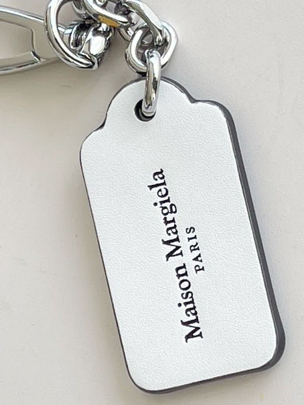 MAISON MARGIELA KEY RING SA1UA0004 / �᥾��ޥ른���� �����ۥ��������� (WHITE)
