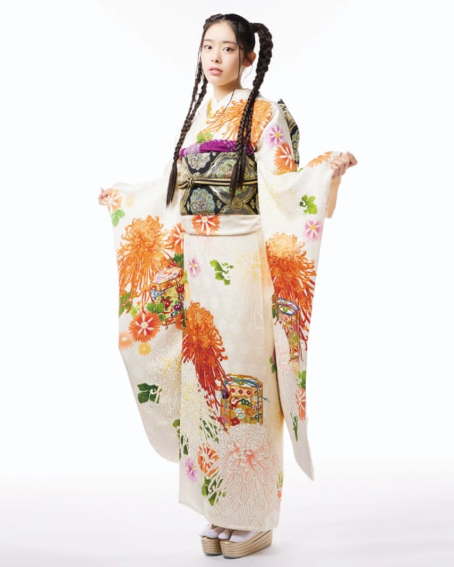 【レンタル】「貝桶に乱菊」手描き友禅振袖