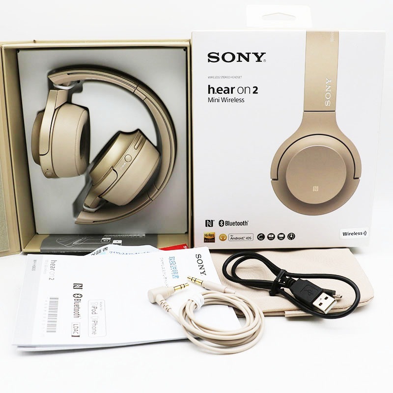 【新品】ラブライブ サンシャイン SONY WH-H800 ポストカード付き ラブライブ！サンシャイン!!コラボのウォークマン期間限定発売
