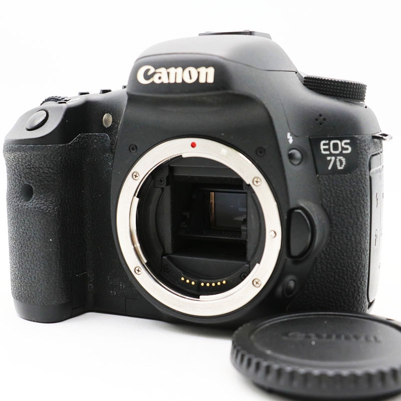 ��Canon ����Υ� EOS 7D �ܥǥ� ����å���������� �������
