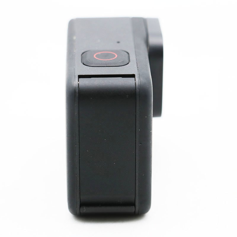 新品GoPro HERO9 Black バッテリー2個、microSD2個、三脚 新品GoPro HERO9 Black バッテリー2個、microSD2個、三脚