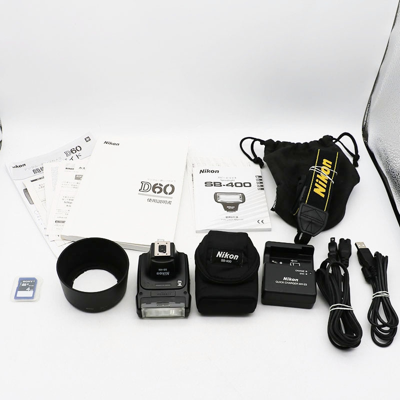 Nikon D60 ダブルズームキット ☆色の輝きをキャッチ☆NIKON D60ダブルズームキット☆オマケ付き♪☆