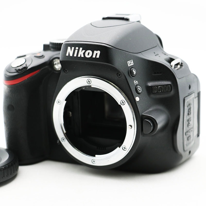 □Nikon ニコン D5100 ボディ リモートコードMC-DC2付き 中古並品 