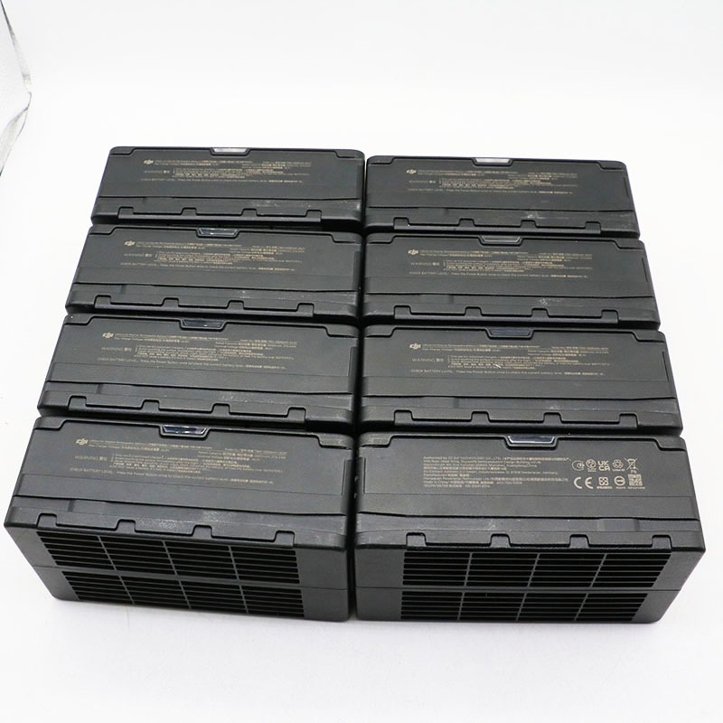 Intelligent Battery Station BS60��TB60 ����ƥꥸ����ȥե饤�ȥХåƥ꡼��8 ���Ų��33���41��