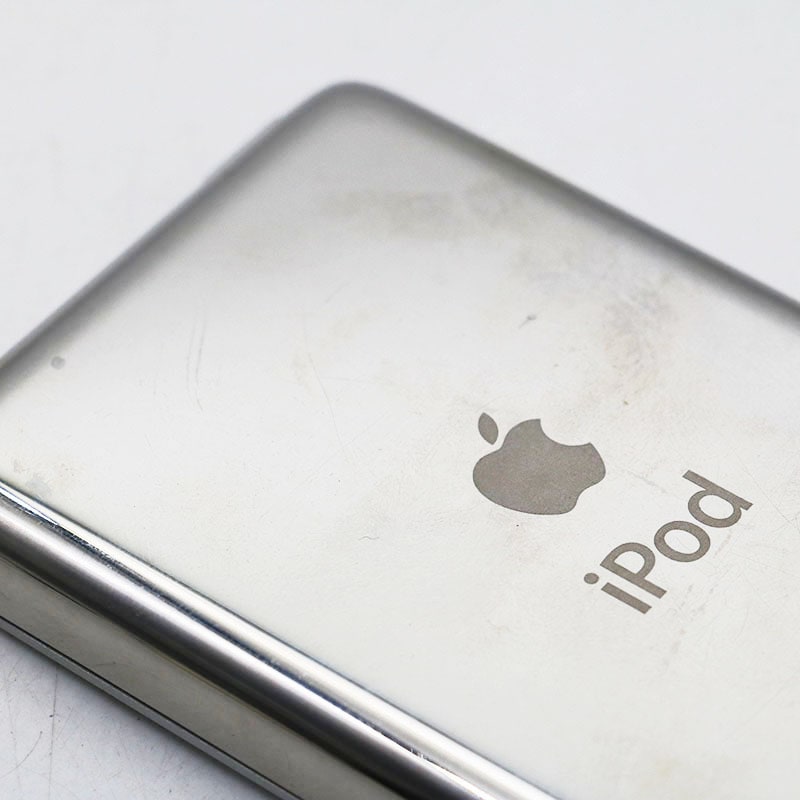 ◎Apple iPod classic A1238 MB562J シルバー 120GB 中古難有