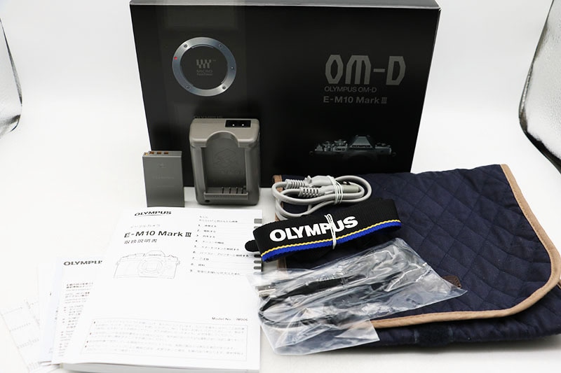 OLYMPUS E-M10 Mark3 本体(元箱、ストラップなど) （中古