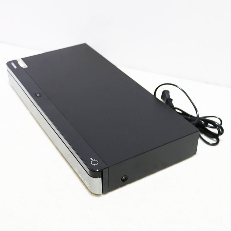 ジャンク品】TOSHIBA DBR-M1007 ブルーレイレコーダー