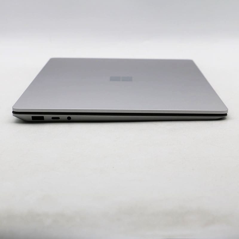 □極美品 Microsoft マイクロソフト Surface Laptop 4 13.5