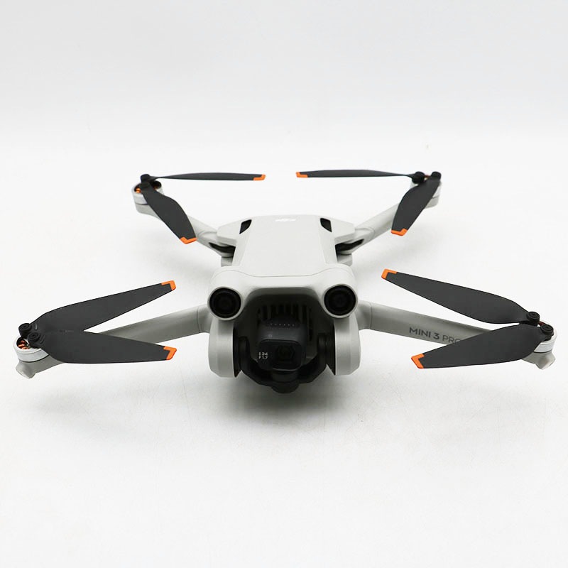 ������ DJI MINI 3 Pro Fly More Combo ��ǥ롧MT3M3VD ��Ŭ�ޡ���ͭ�� �Хåƥ꡼3���դ� ������ RM330 