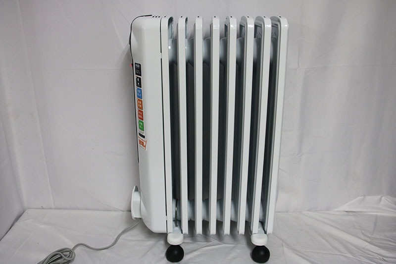 DeLonghi - □ デロンギ DeLonghi オイルヒーター JRE0812 8~10畳