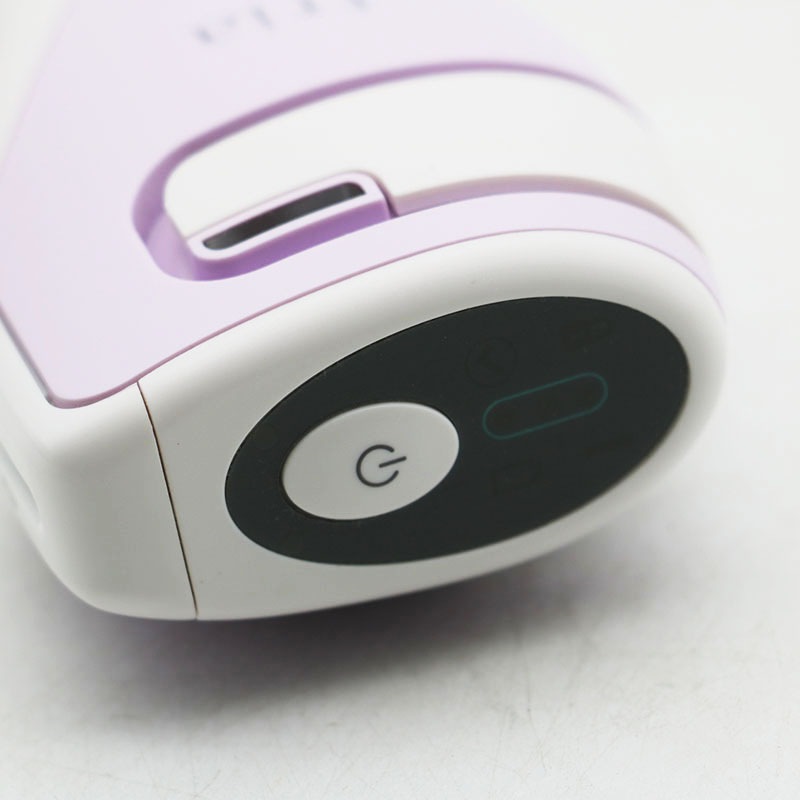 トリア・スキン △tria トリア スキン エイジングケアレーザー 中古