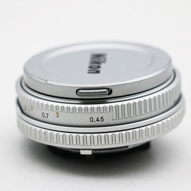 ニコン NIKON NIKKOR 45mm f2.8 P 全て付属 2014年