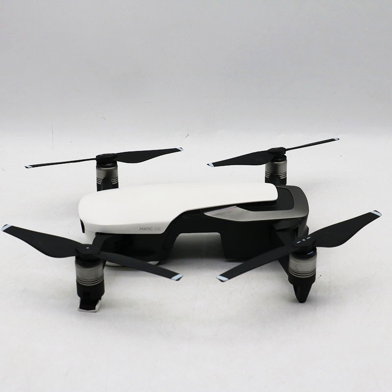 ��DJI MAVIC AIR FLY MORE COMBO Arctic White ��ǥ롧U11X ��Ŭ�ޡ���ͭ�� �������