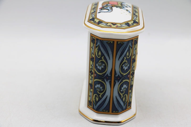 【未使用品】ウェッジウッド　ブルーエレファント　置き時計 ウェッジウッド ブルーエレファント 置き時計 - メルカリ