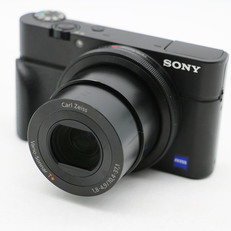Sony Cyber-shot DSC T2 デジタルカメラ 本体と充電器 Sony Cyber-shot DSC T2 デジタルカメラ 本体と充電器