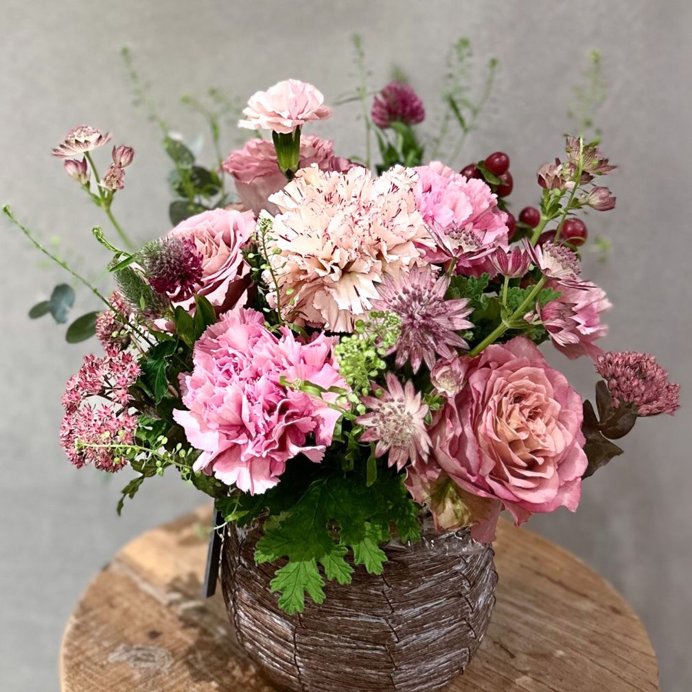 【母の日2026】母の日スペシャルアレンジ（5月6日（水）-5月10日（日）のお届け）